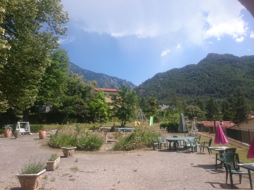 Hotel Le Mas Fleuri Vernet-les-Bains Luaran gambar