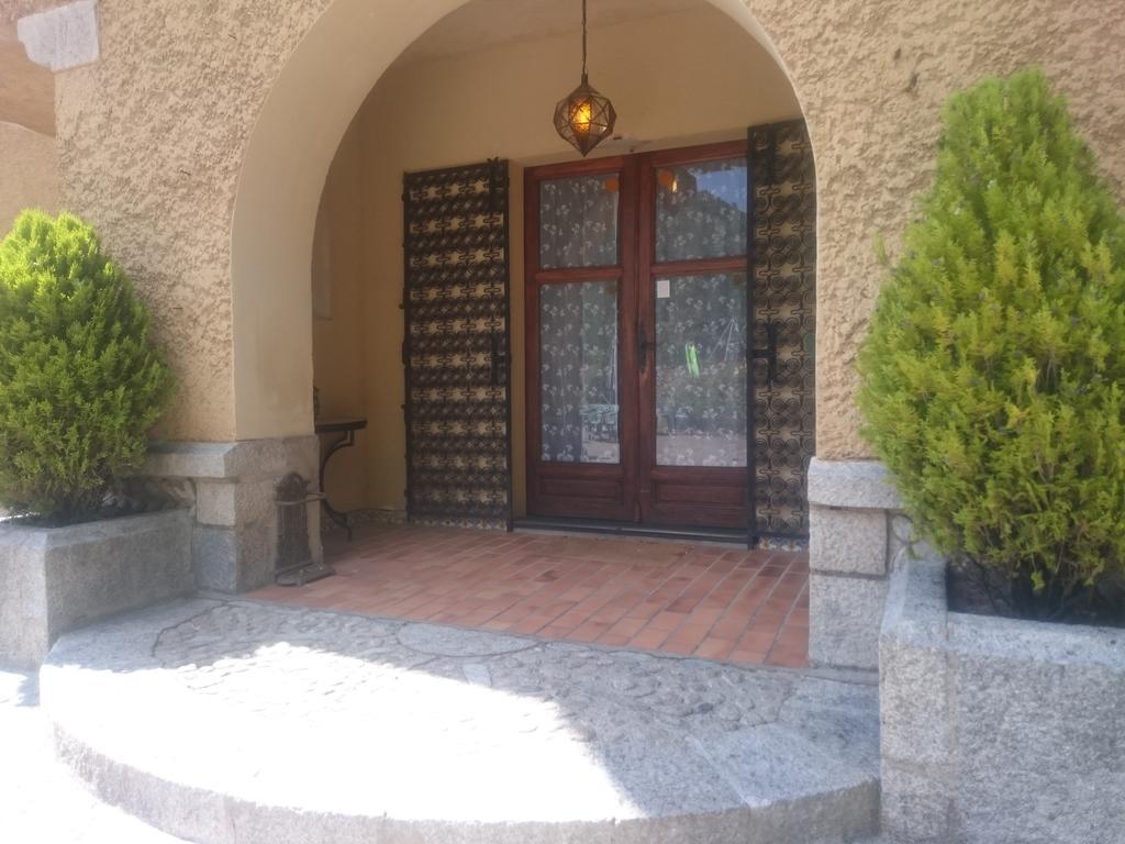 Hotel Le Mas Fleuri Vernet-les-Bains Luaran gambar