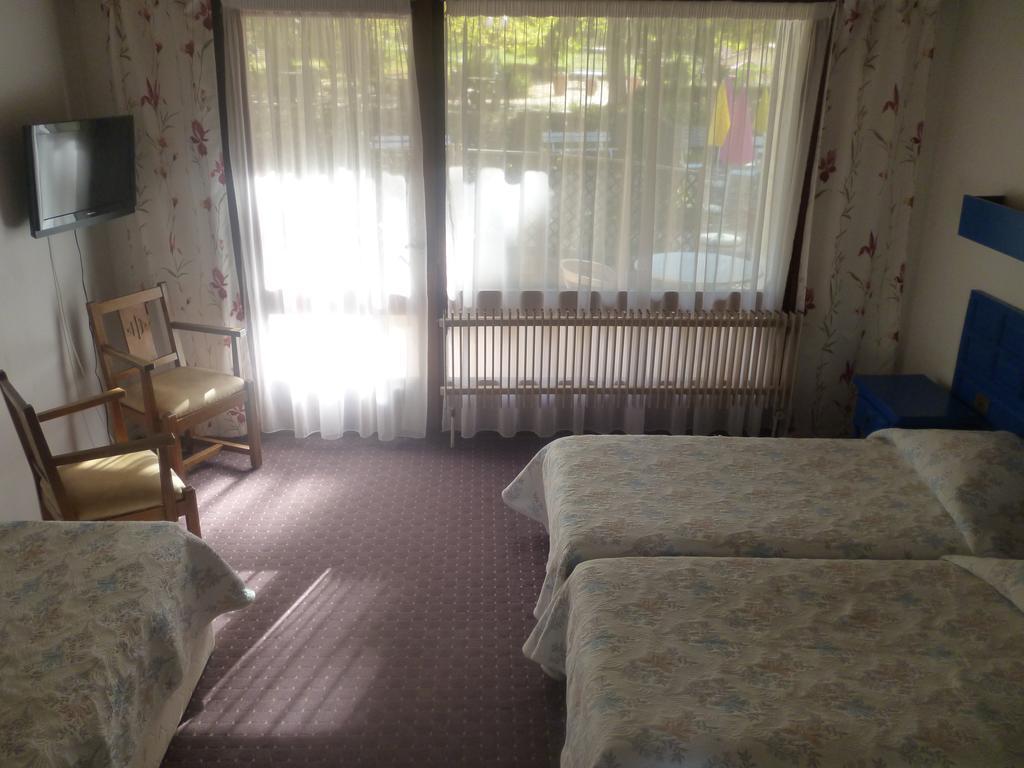 Hotel Le Mas Fleuri Vernet-les-Bains Luaran gambar