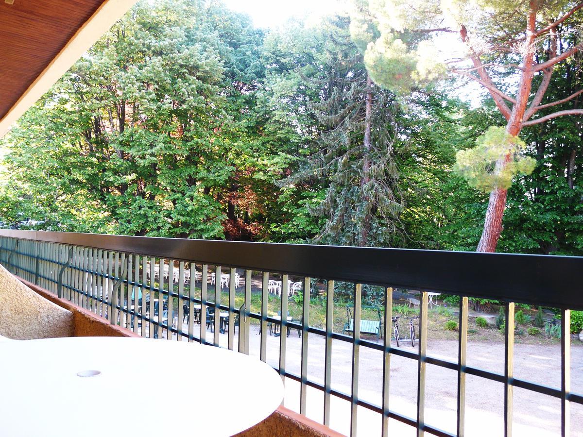 Hotel Le Mas Fleuri Vernet-les-Bains Luaran gambar