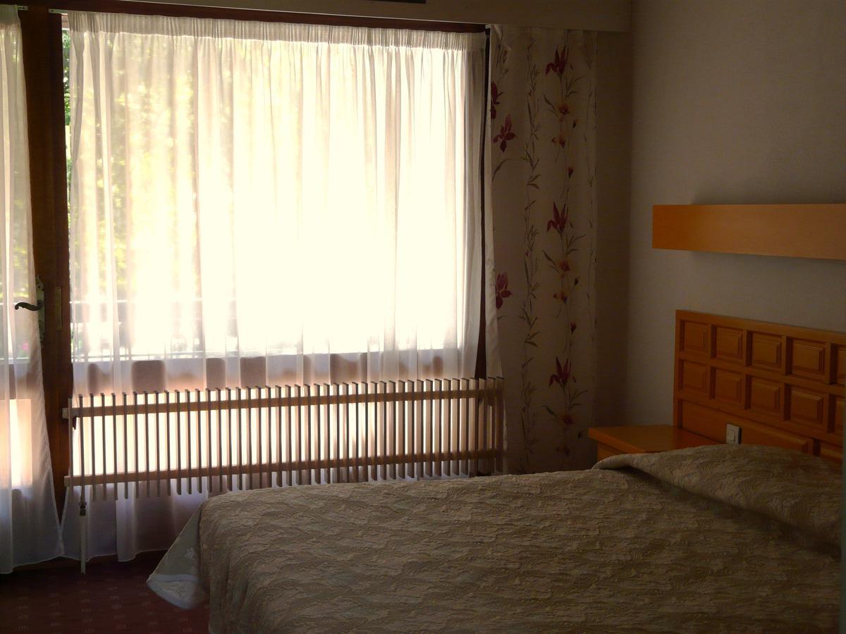 Hotel Le Mas Fleuri Vernet-les-Bains Luaran gambar