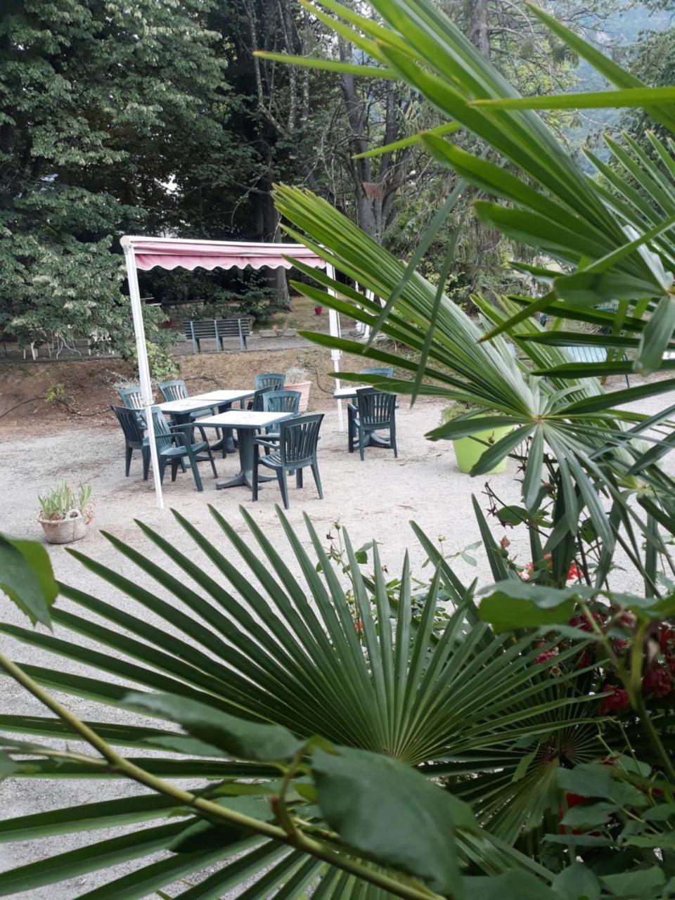 Hotel Le Mas Fleuri Vernet-les-Bains Luaran gambar