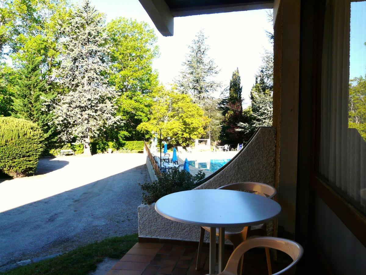 Hotel Le Mas Fleuri Vernet-les-Bains Luaran gambar